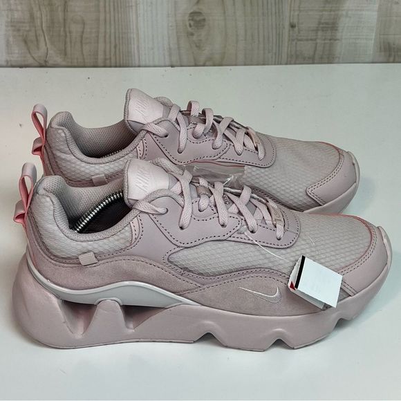 Nike Shoes - Nike RYZ 365 2 Women’s Chunky Shoes Sneakers Barely Rose CU4874-601 Size 7.5
